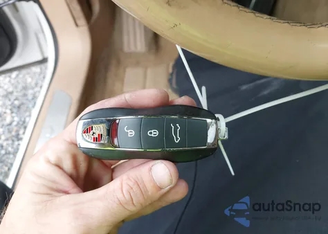 2012 Porsche Panamera Hybrid S из США, поврежденный, VIN WP0AD2A77CL045343